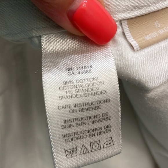 Michael Kors women’s white denim Bermuda low mid rise shorts frayed hem size 6 - Picture 11 of 14